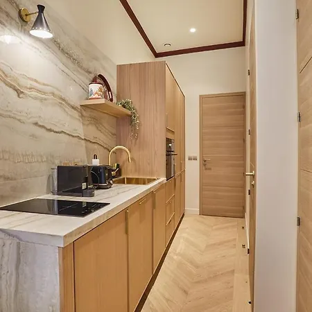 Apartment Sublime Louvre Concorde Museum By Prestige