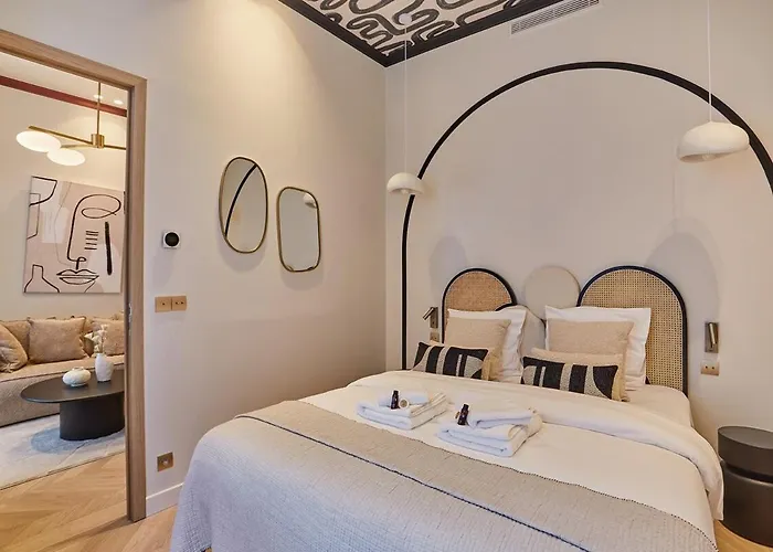 Sublime Louvre Concorde Museum By Prestige *